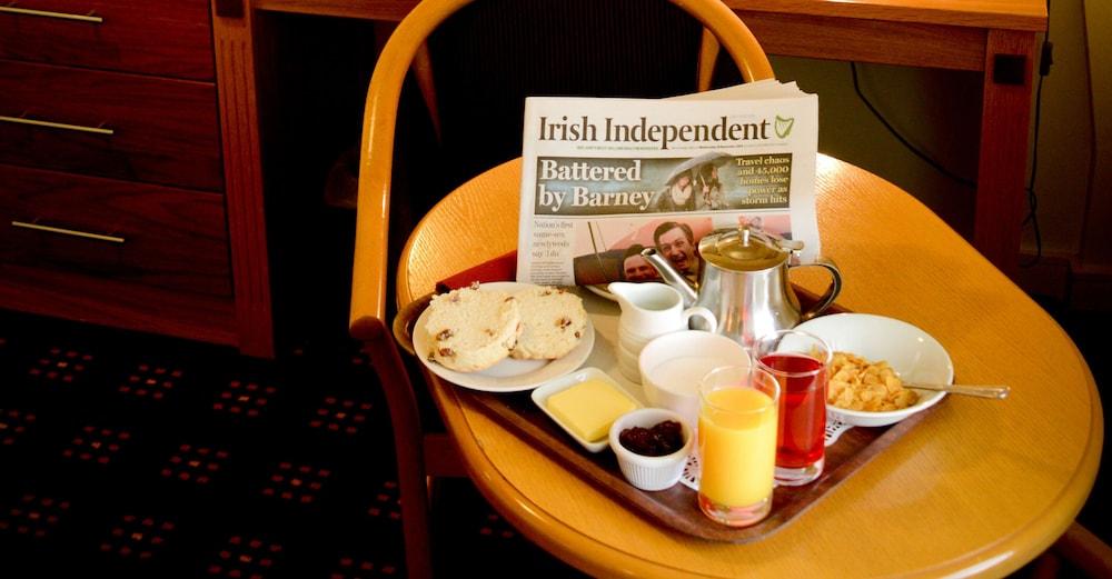 Bush Hotel County Leitrim エクステリア 写真